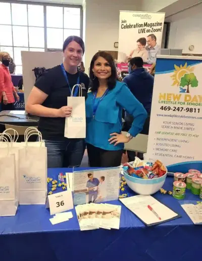 Families receiving guidance on senior living options | New Day Lifestyle for Seniors